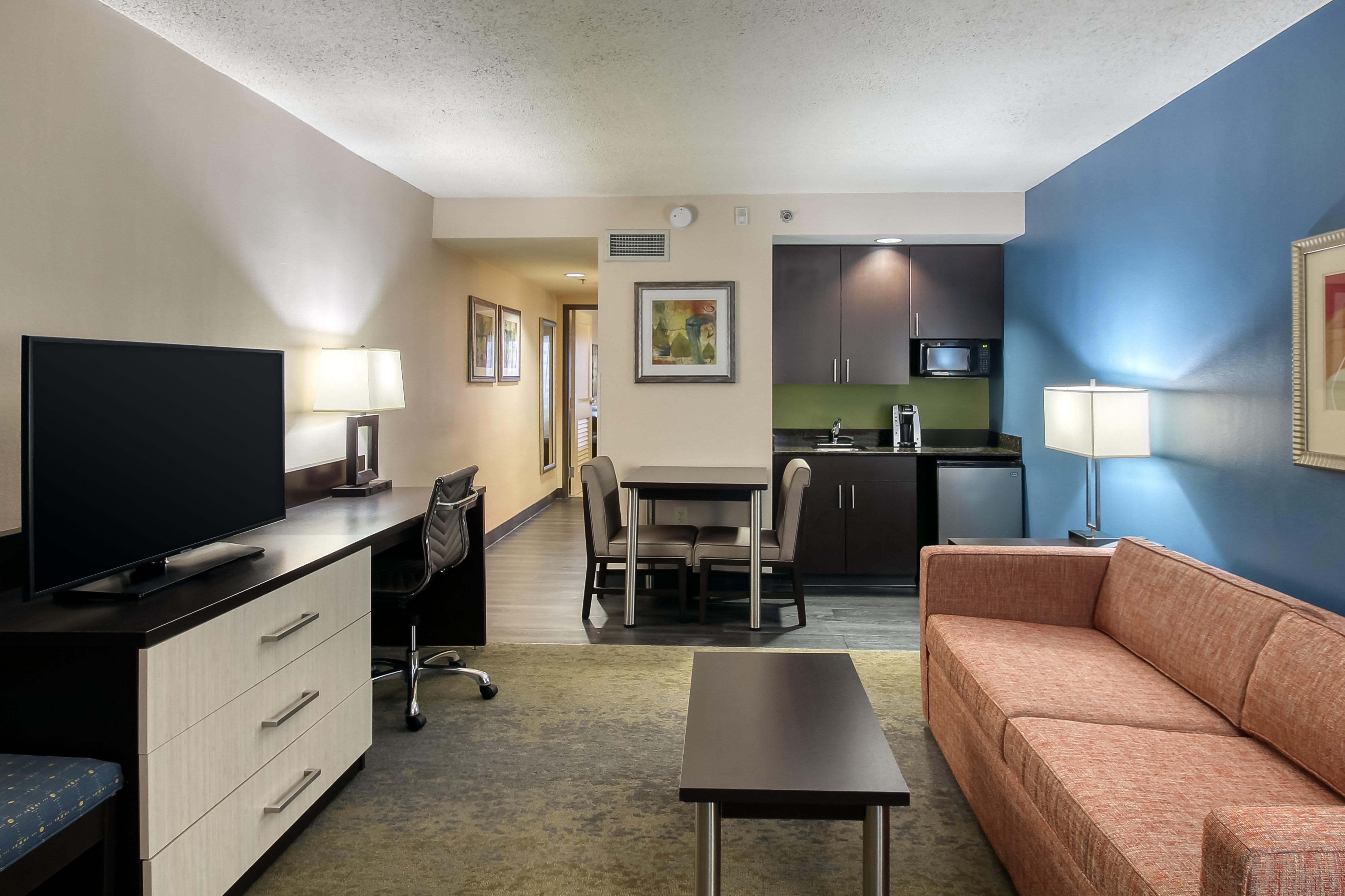 College Park Holiday Inn & Suites Atlanta Airport North By Ihg מראה חיצוני תמונה