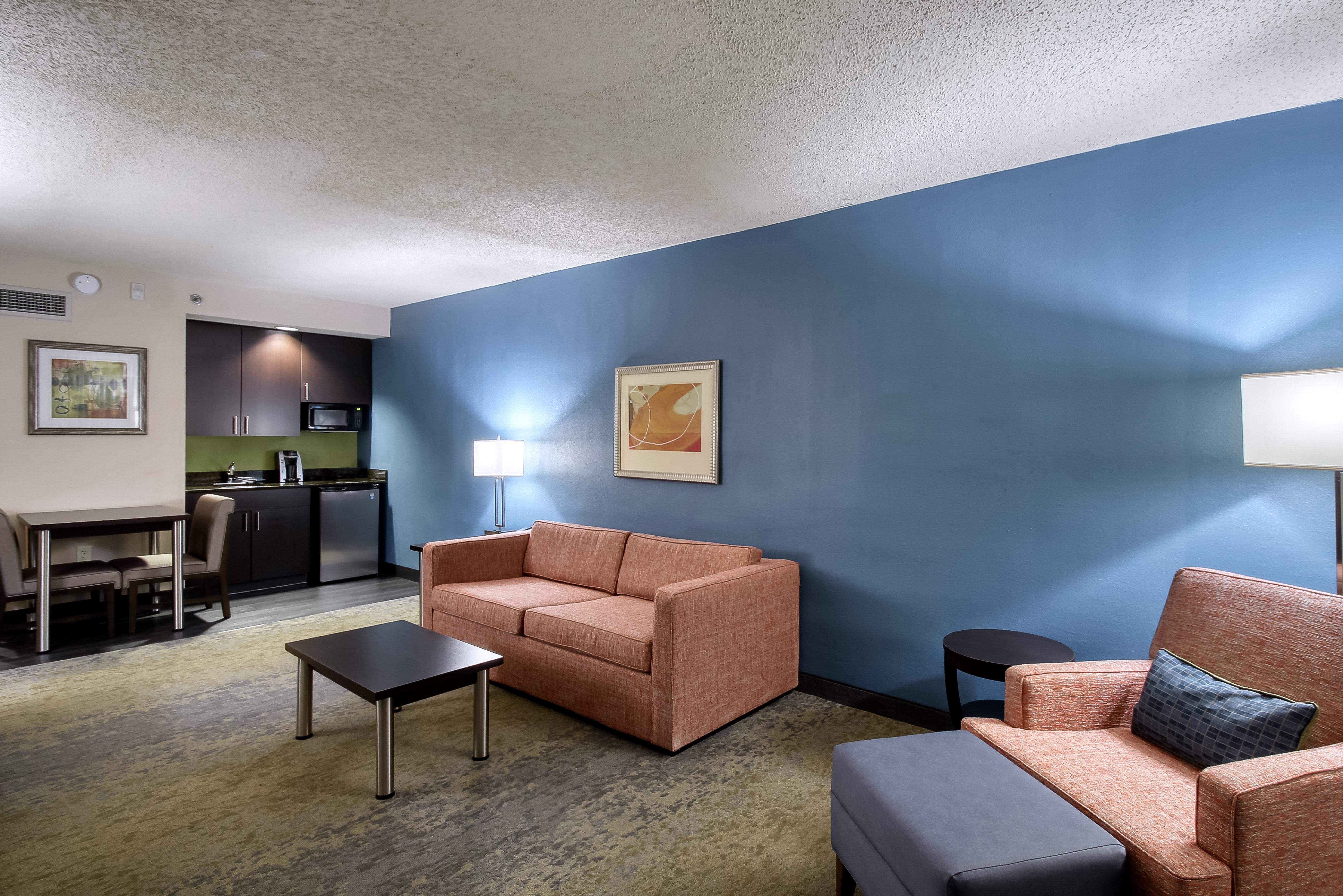 College Park Holiday Inn & Suites Atlanta Airport North By Ihg מראה חיצוני תמונה
