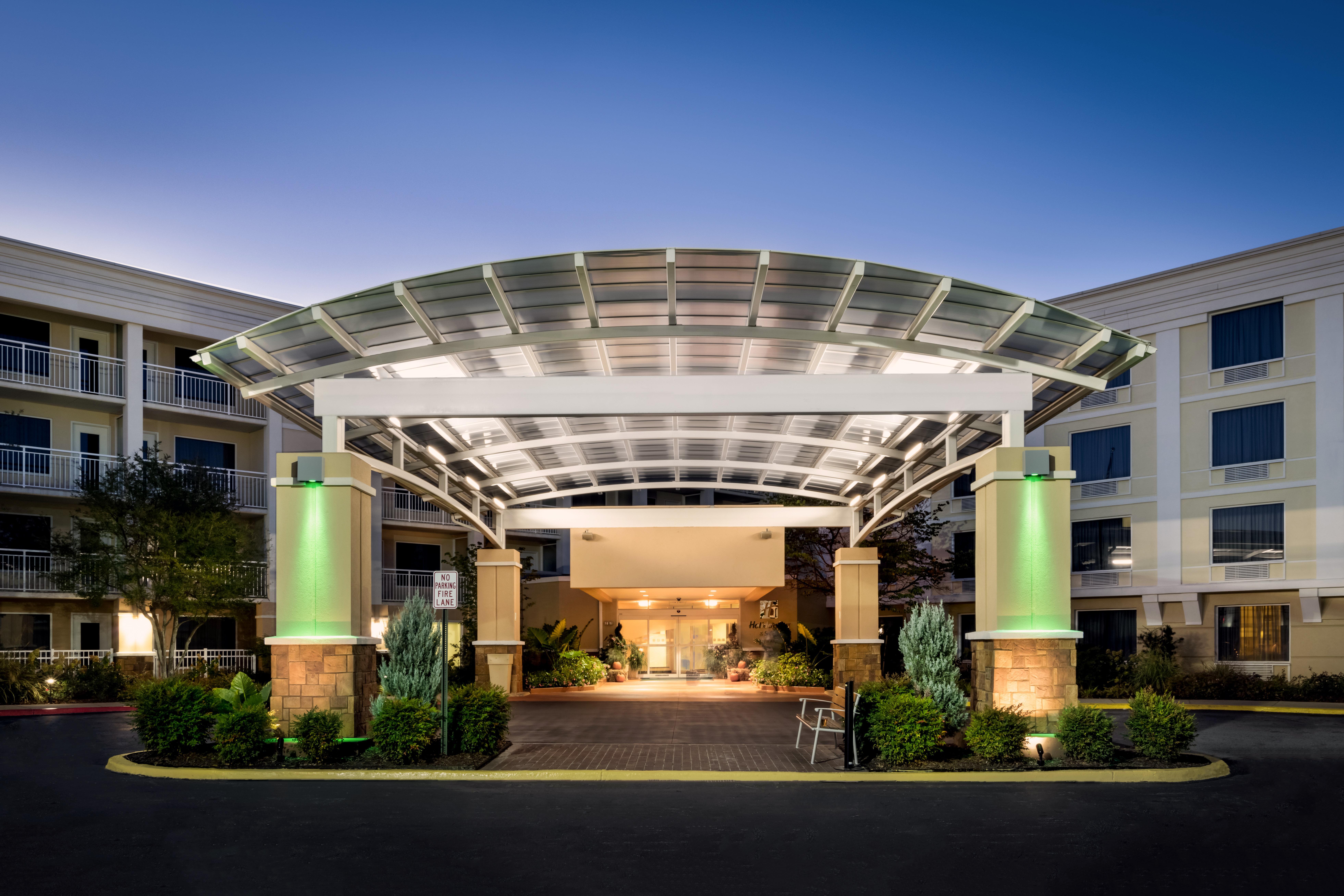 College Park Holiday Inn & Suites Atlanta Airport North By Ihg מראה חיצוני תמונה